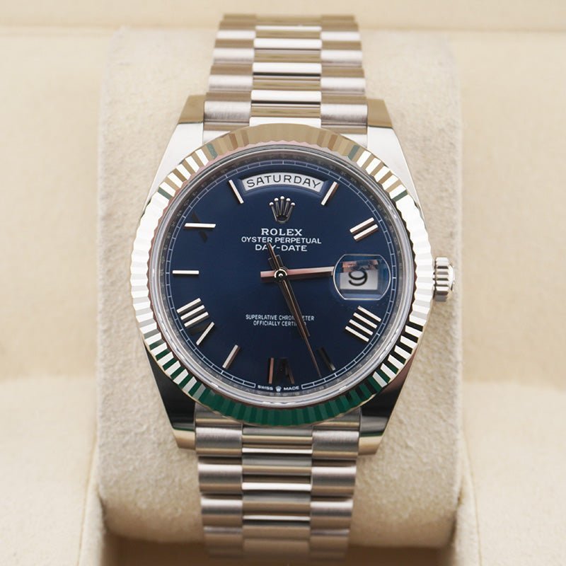 ROLEX PERPETUAL DAY DATE 40 MM STAINLESS STEEL WATCH - Image 3