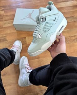 Air Jordan Retro 4 Abundance