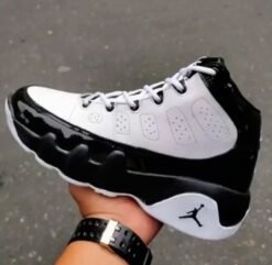 Air Jordan 9 Black white