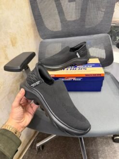 Skecher.s Slip-Ins Go Walk 7All Black