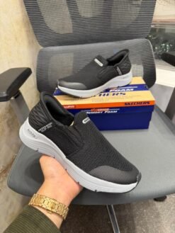 Skecher.s Slip-Ins Eqalizer 5.0