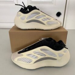 Adiddas Yeezy 700 V3 AZAEL Glow in Dark