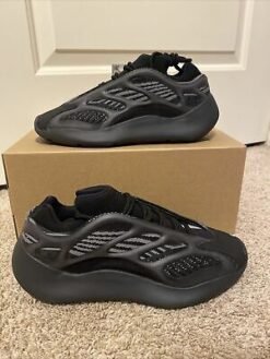 Adiddas Yeezy 700 V3 Alvah Glow in Dark