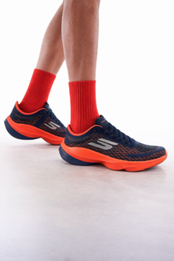 Sketche.r Aero Tempo Blue Red Running