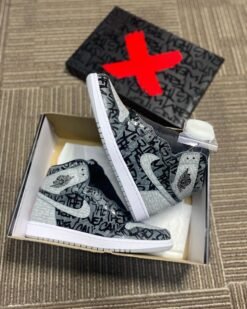 Nikke Jordan Retro 1 High OG Rebellionaire Semi Ua